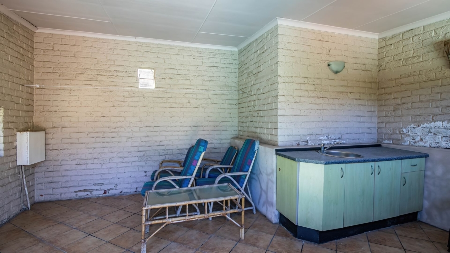 4 Bedroom Property for Sale in Quigney Eastern Cape